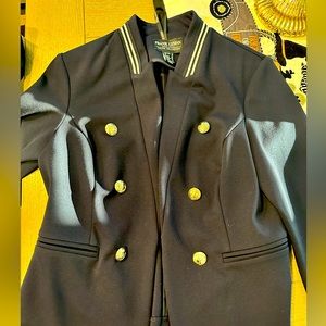 Frank Lyman navy blue blazer